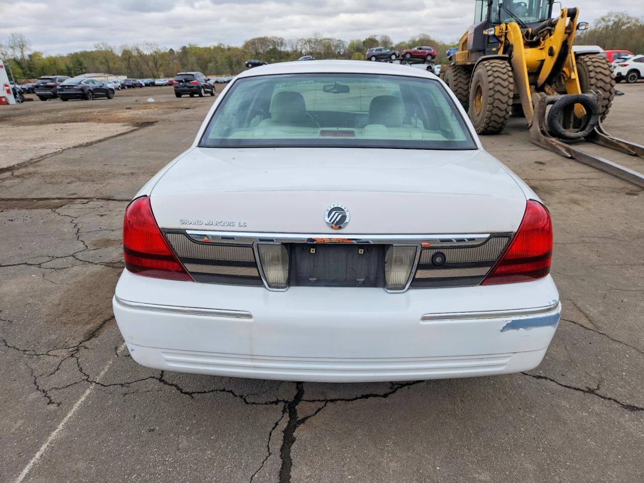 2009 Mercury Grand Marquis Ls - Фото 6