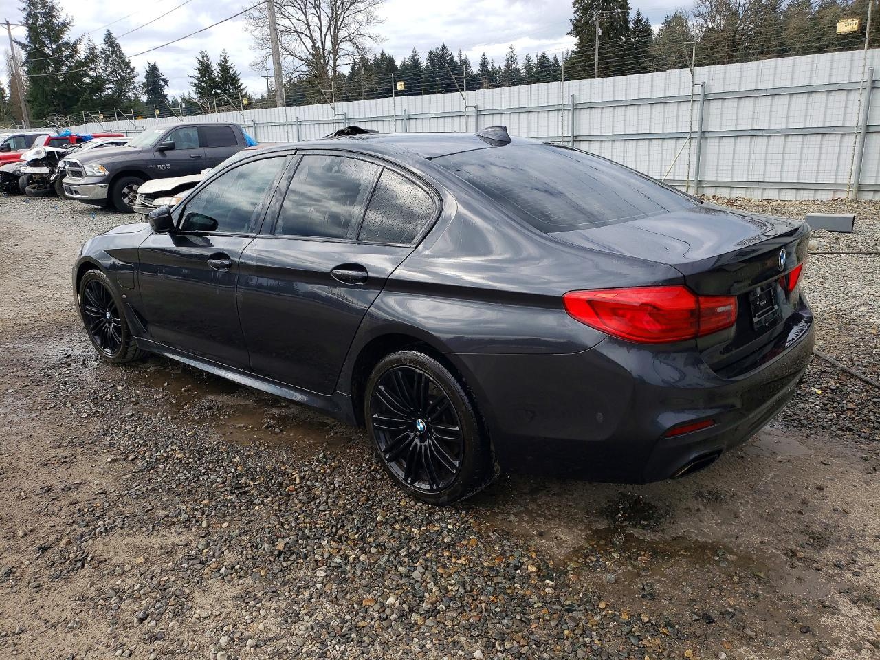 2020 BMW 530E - Image 2