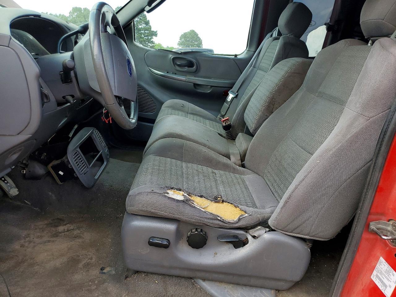 2004 Ford F-150 Heritage Classic - Image 7