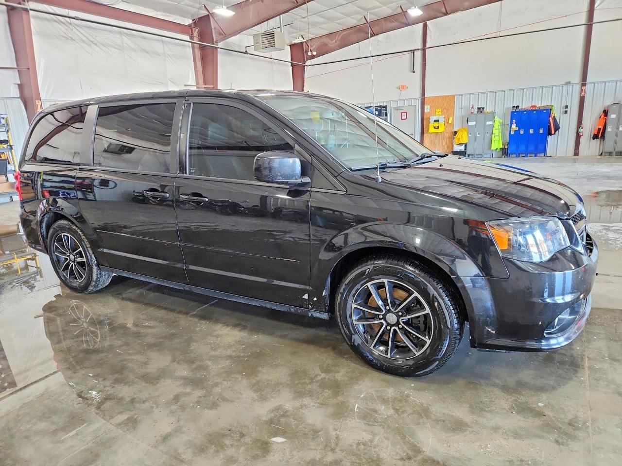 2016 Dodge Grand Caravan R - Фото 4