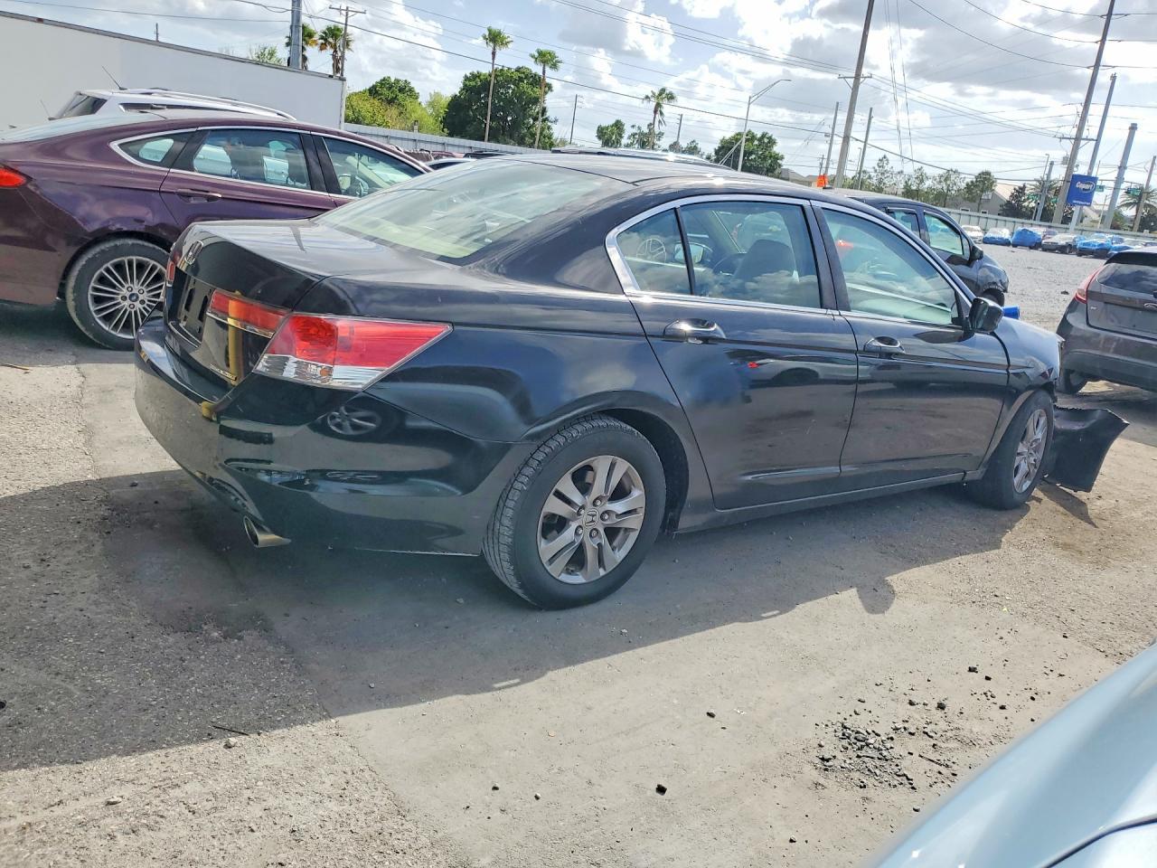 2012 Honda Accord Se - Image 3