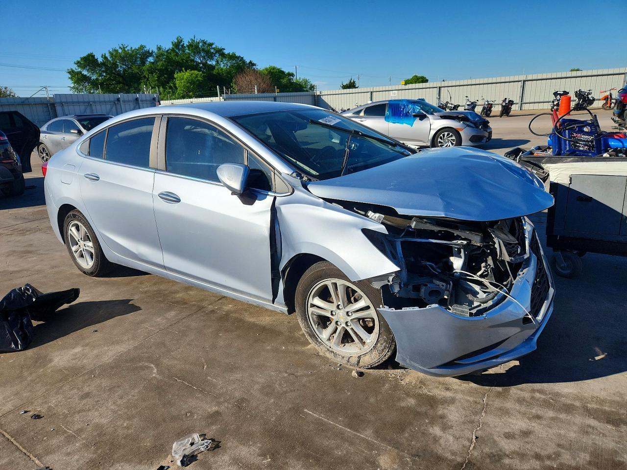 2017 Chevrolet Cruze Lt - Image 4