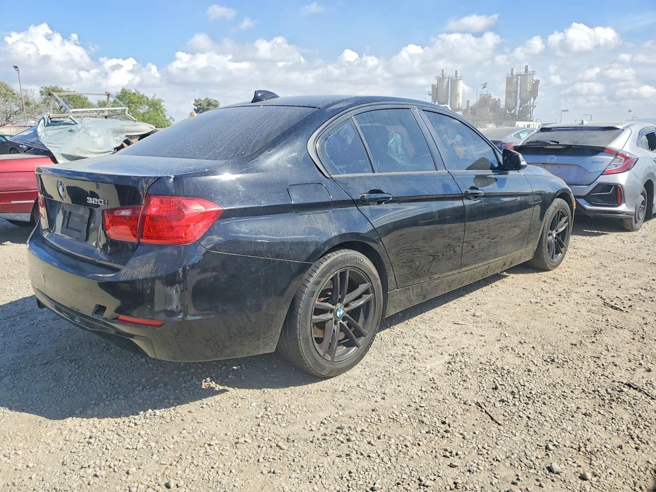 2015 BMW 320I - Image 3