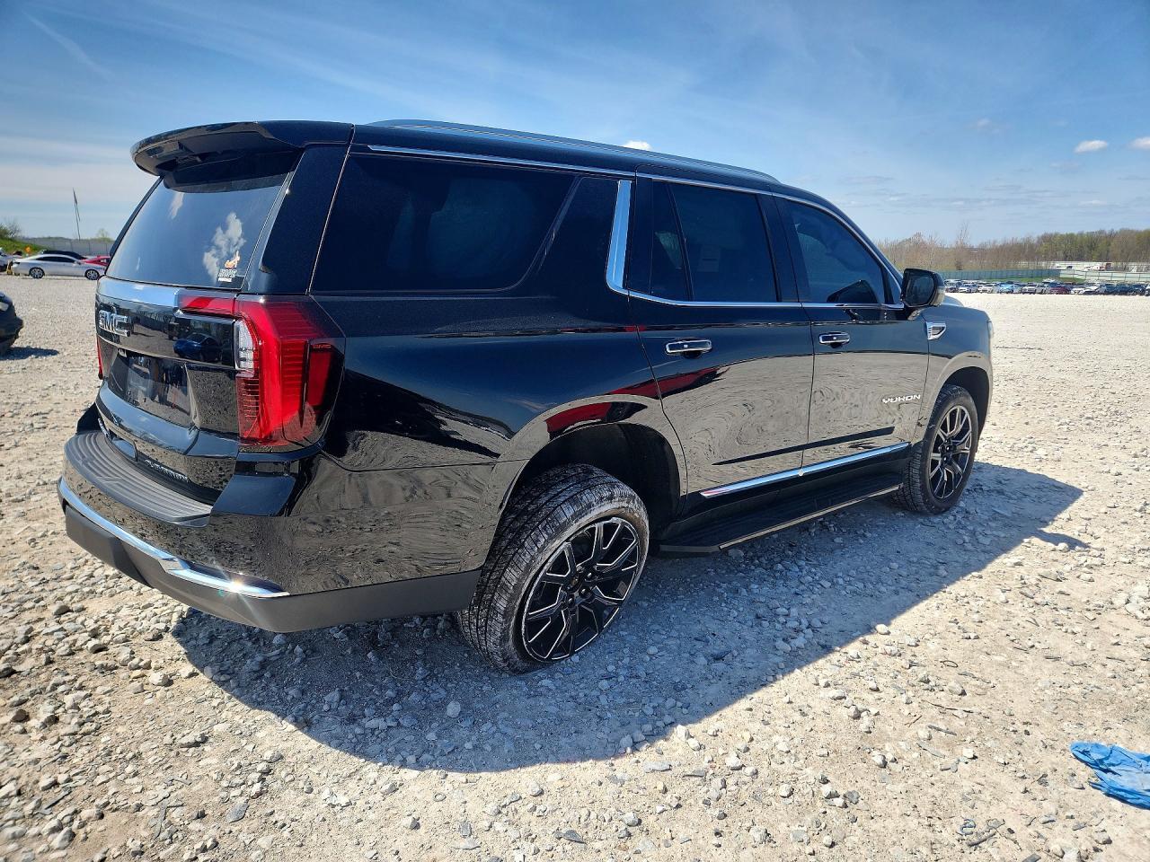 2026 GMC Yukon Elevation - Фото 3