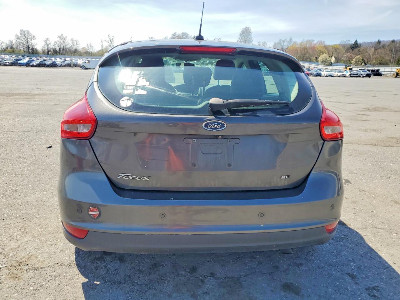 2015 Ford Focus Se - Фото 6