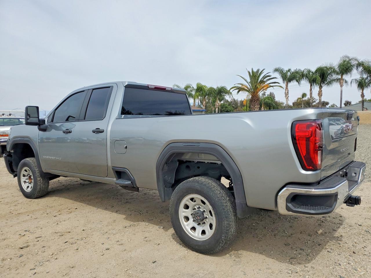 2024 GMC Sierra C2500 Heavy Duty - Image 2