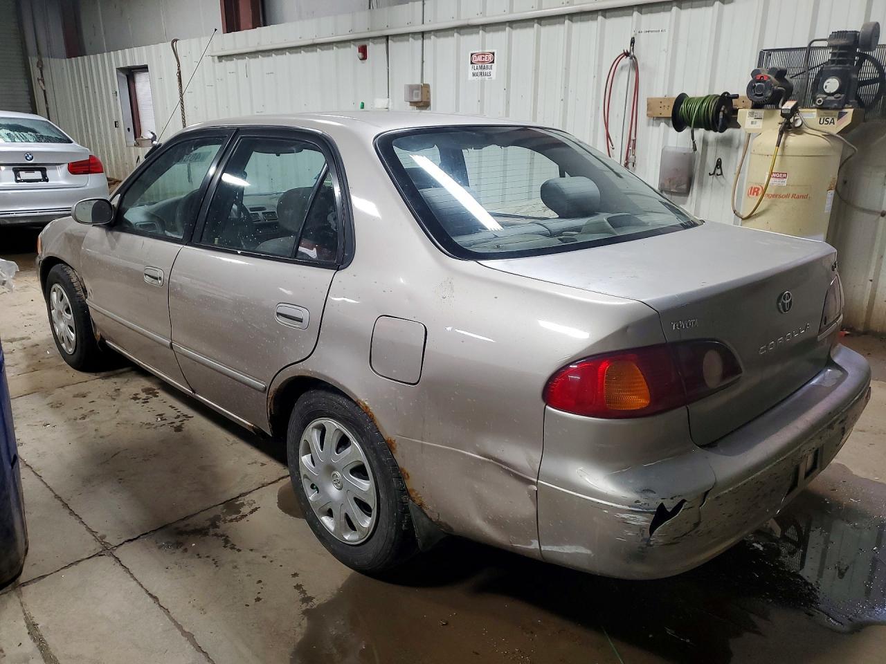 2002 Toyota Corolla Le - Фото 2
