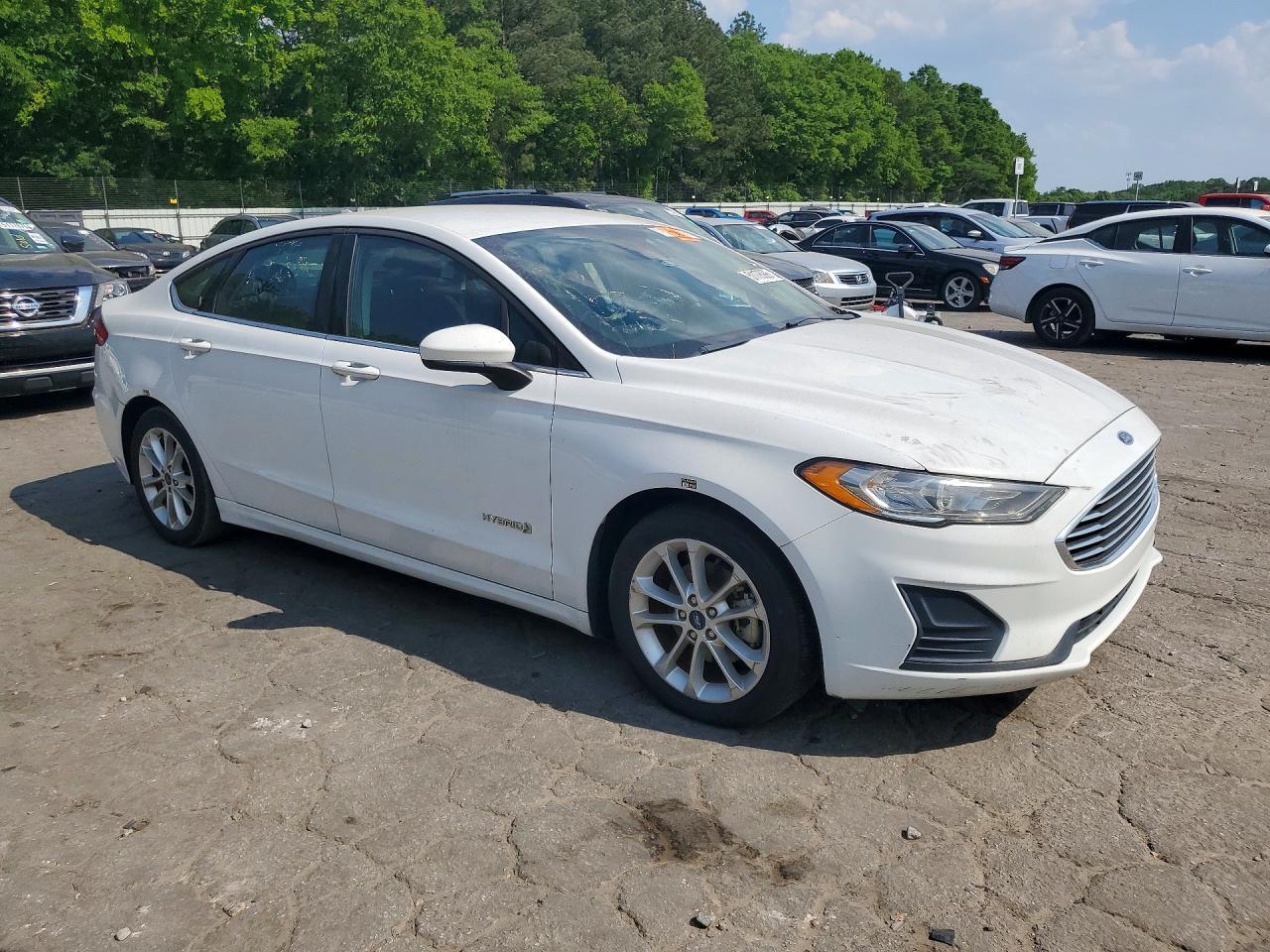2019 Ford Fusion Se - Image 4