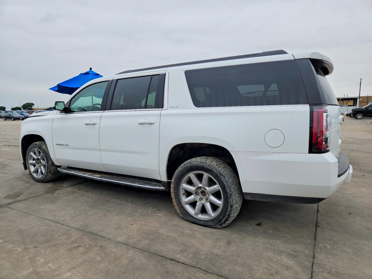2019 GMC Yukon Xl K1500 Sle - Фото 2