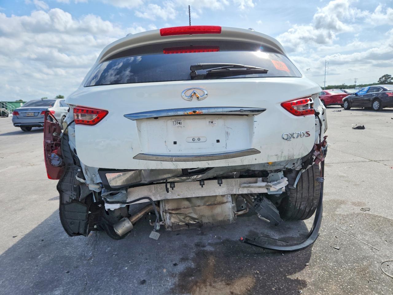2017 Infiniti Qx70 Base - Фото 6