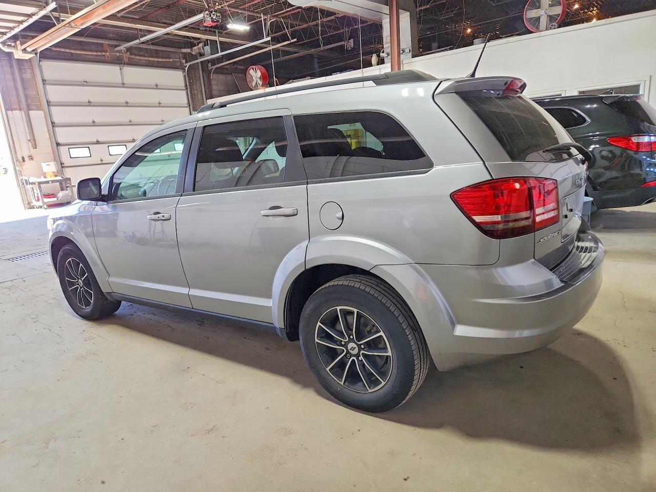 2018 Dodge Journey Se - Фото 2