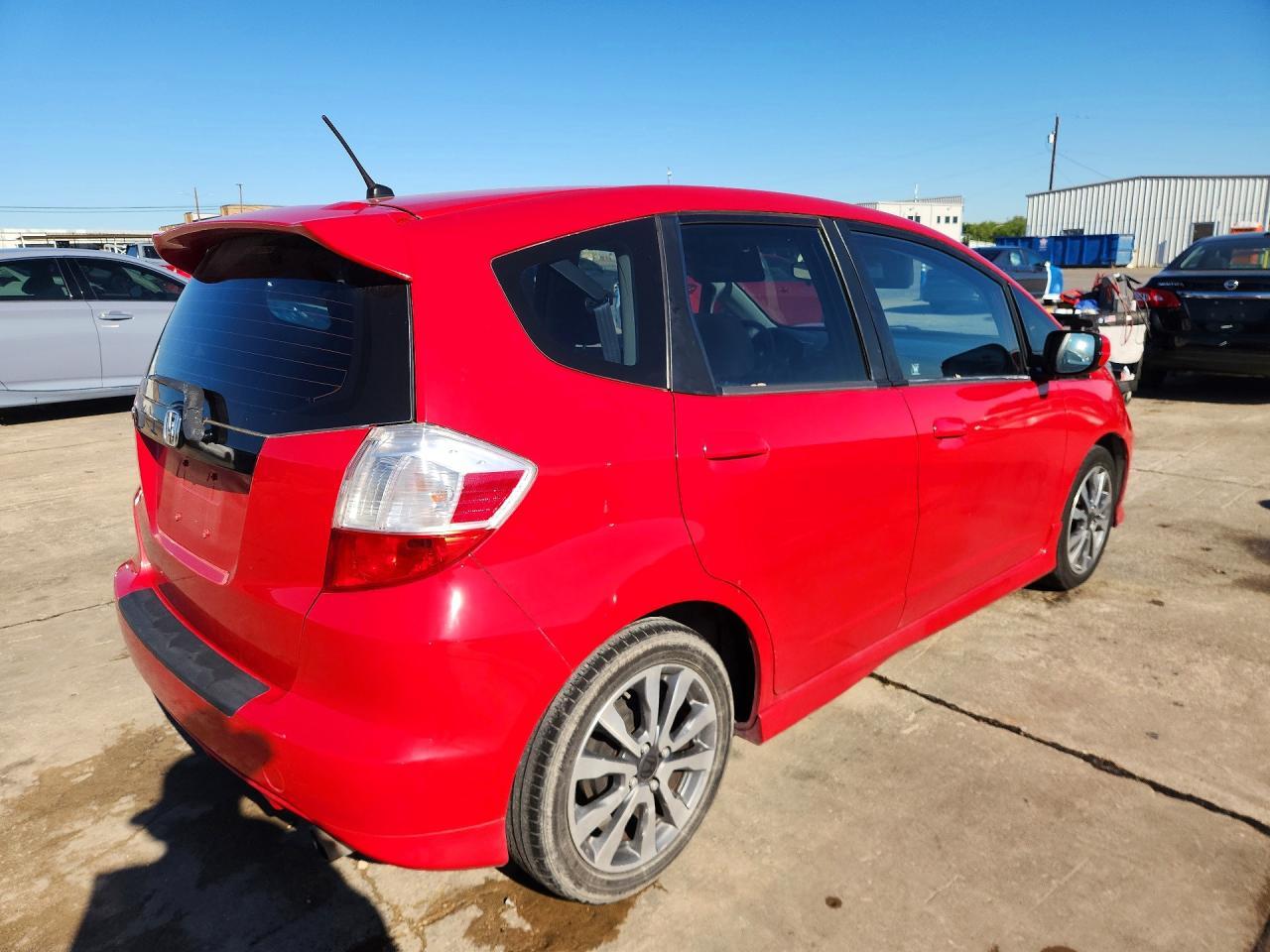 2013 Honda Fit Sport - Фото 3
