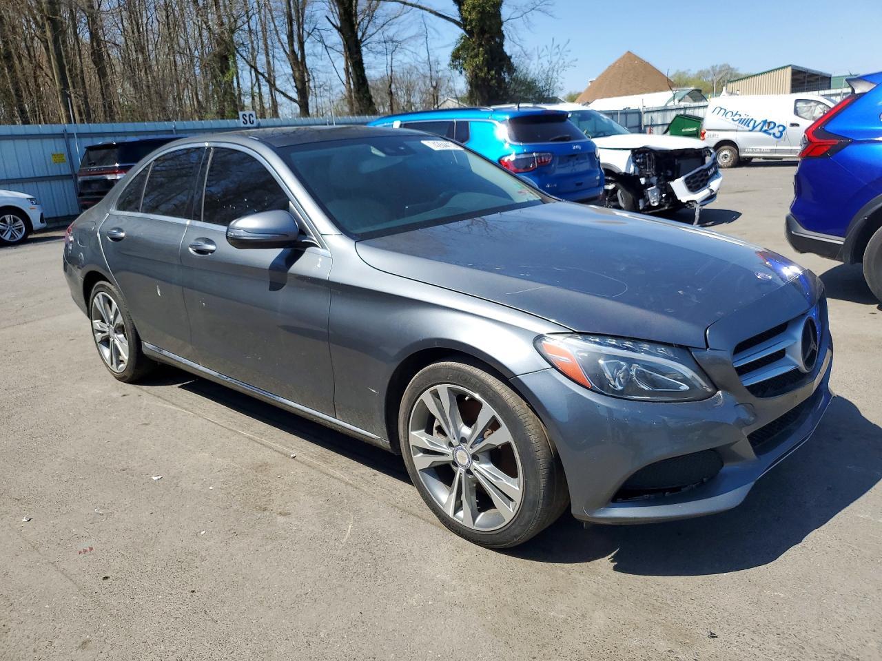 2017 Mercedes-Benz C 300 4Matic - Image 4