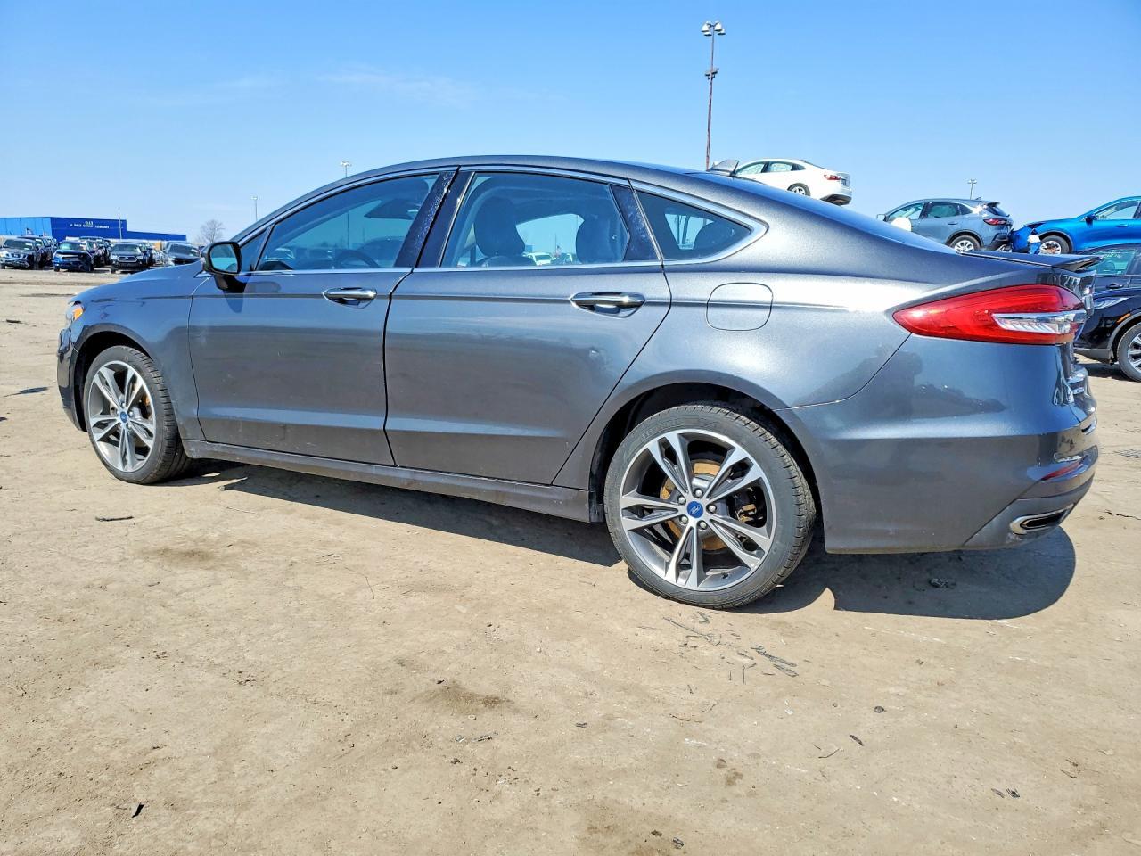 2019 Ford Fusion Titanium - Image 2