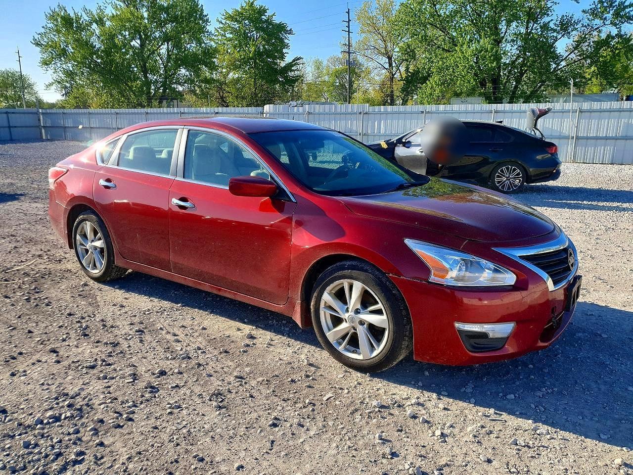 2014 Nissan Altima Sv 4D Sedan 2 - Image 4