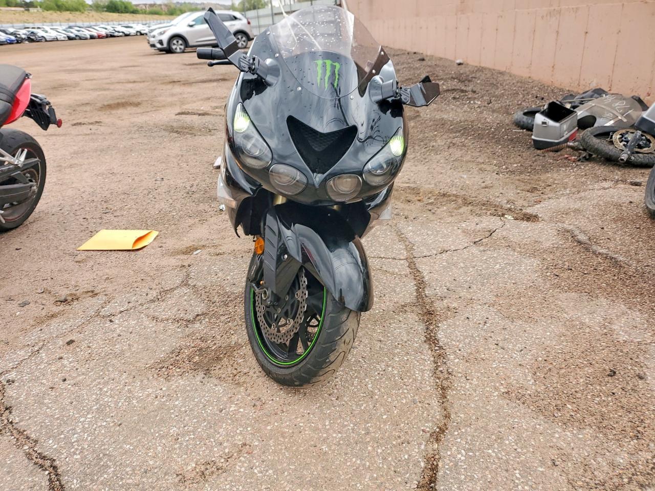 2009 Kawasaki Zx1400 C - Фото 2