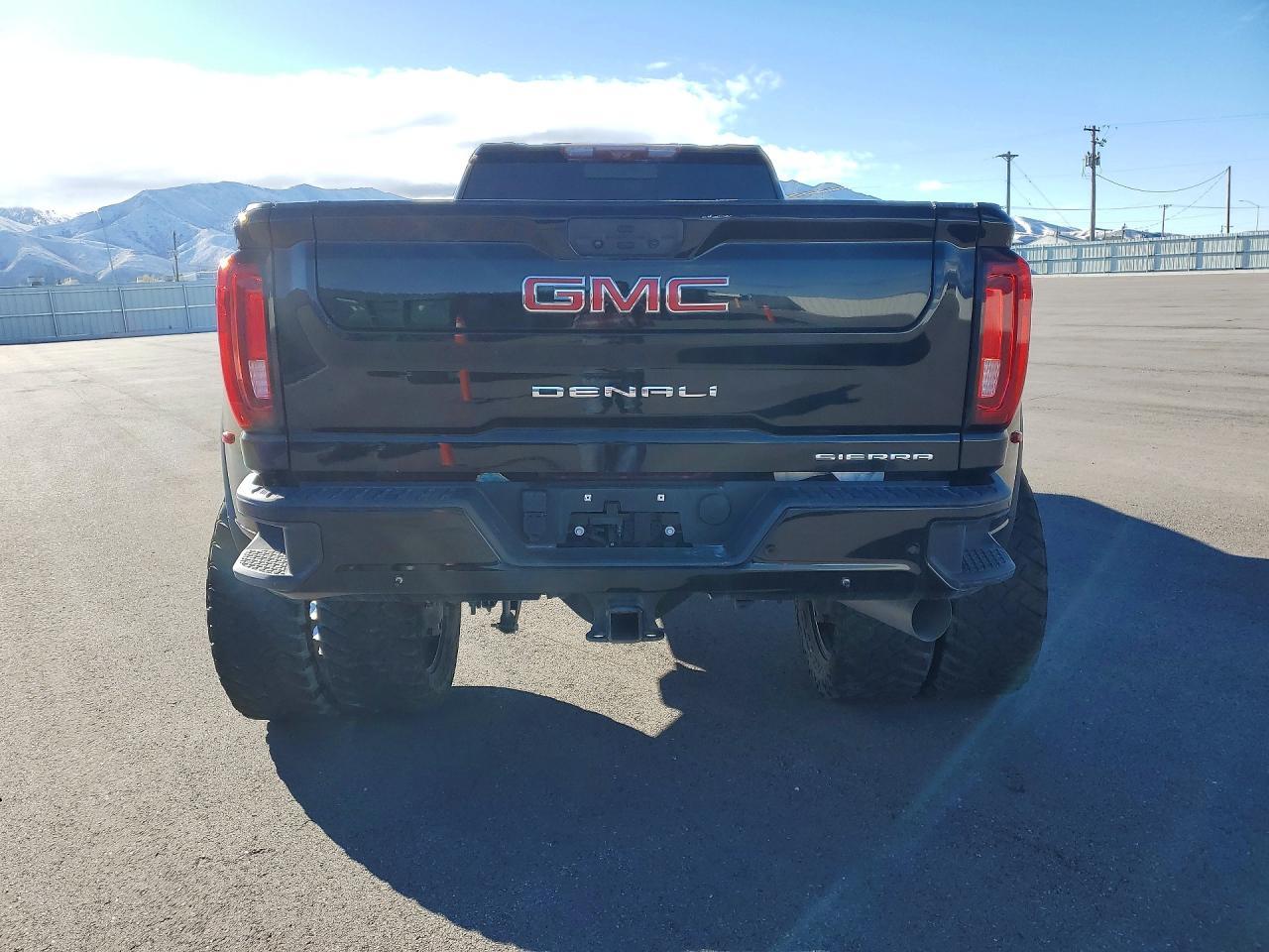 2021 GMC Sierra K3500 Denali - Image 6