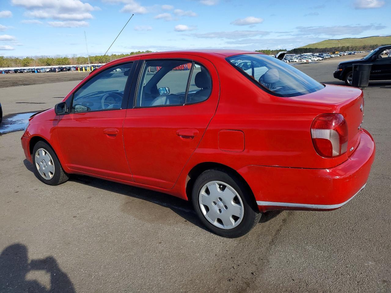 2002 Toyota Echo - Image 2