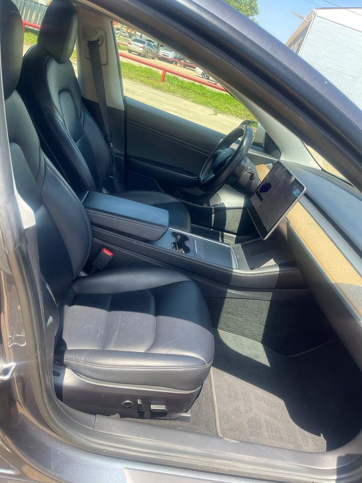 2021 Tesla Model 3 - Фото 5