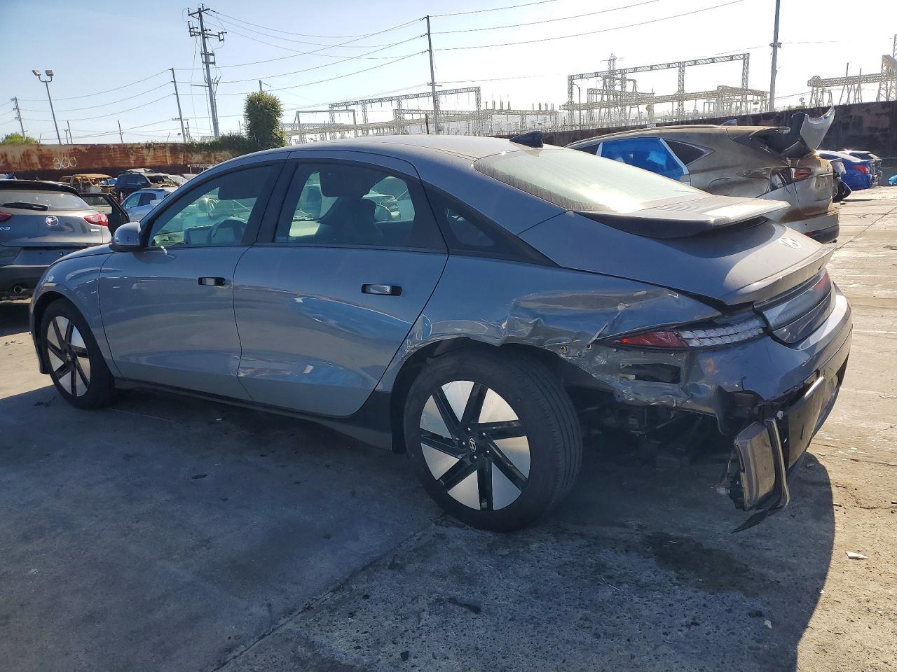 2024 Hyundai Ioniq 6 Se - Фото 2