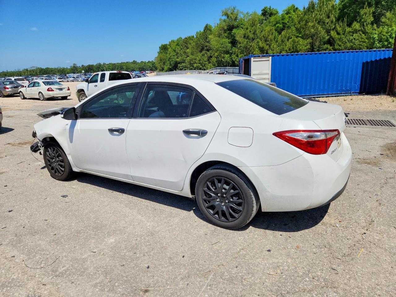 2016 Toyota Corolla Le - Image 2