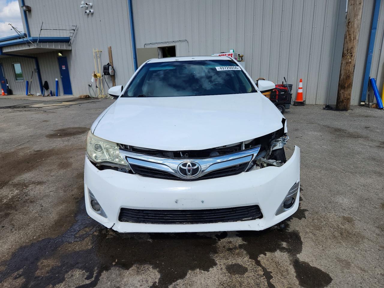 2013 Toyota Camry Xle V6 - Image 5
