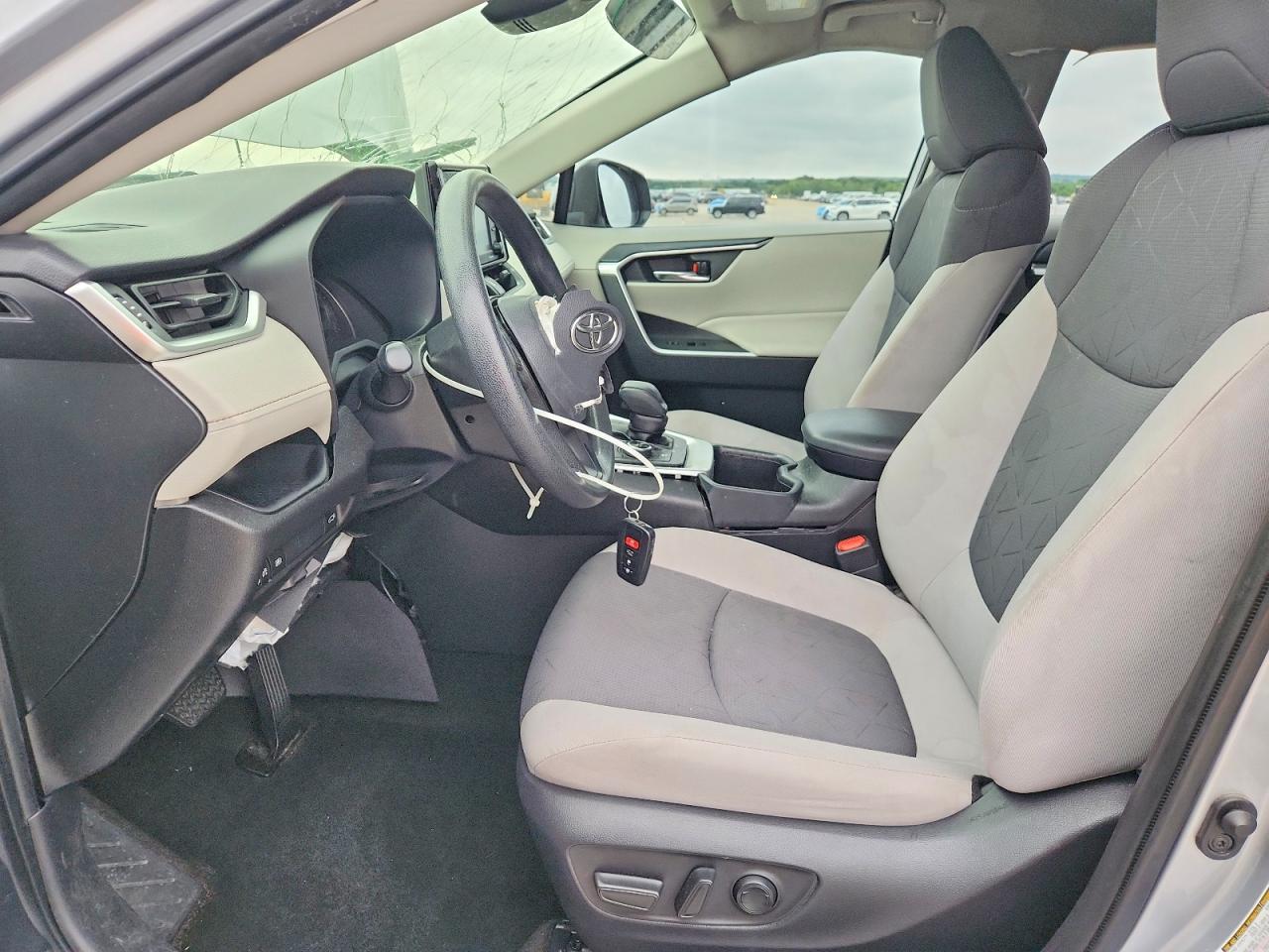 2022 Toyota Rav4 Xle - Image 7