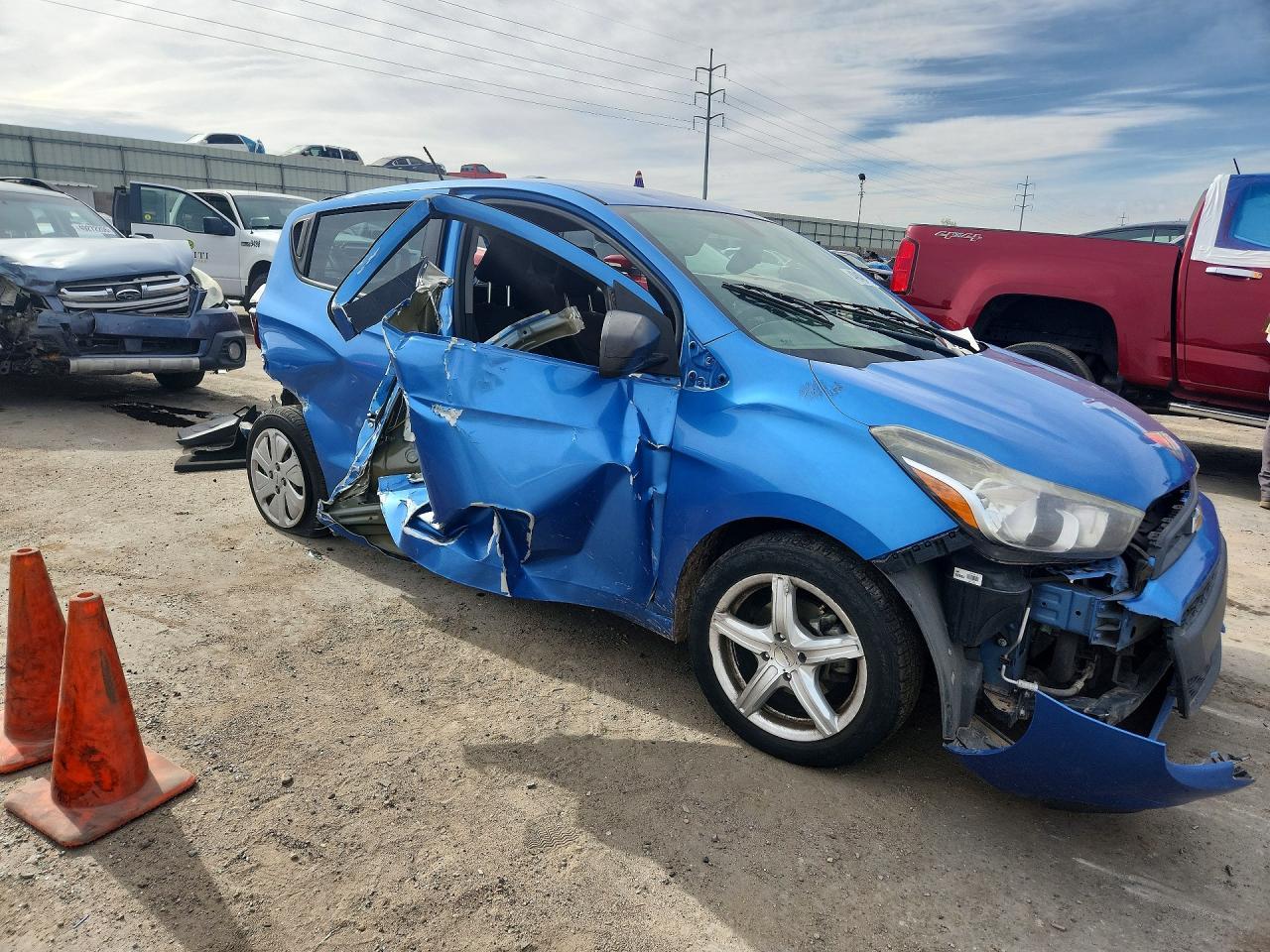 2017 Chevrolet Spark Ls - Фото 4