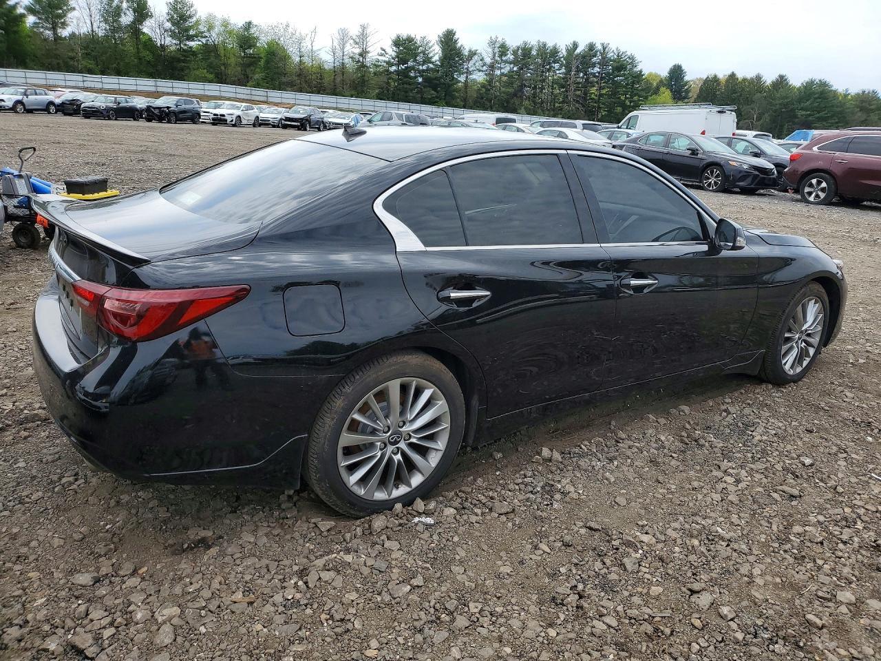 2019 Infiniti Q50 3.0T Luxe - Фото 3