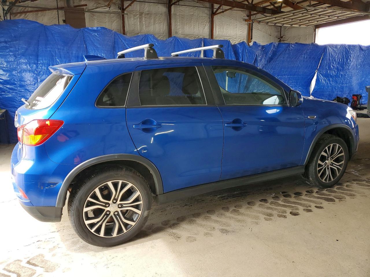 2019 Mitsubishi Outlander Sport Es - Фото 3