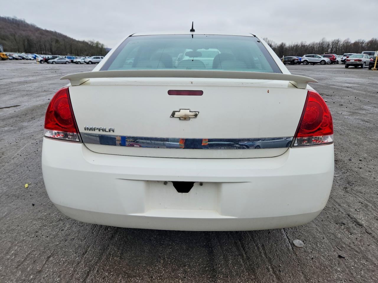 2009 Chevrolet Impala 1Lt - Фото 6