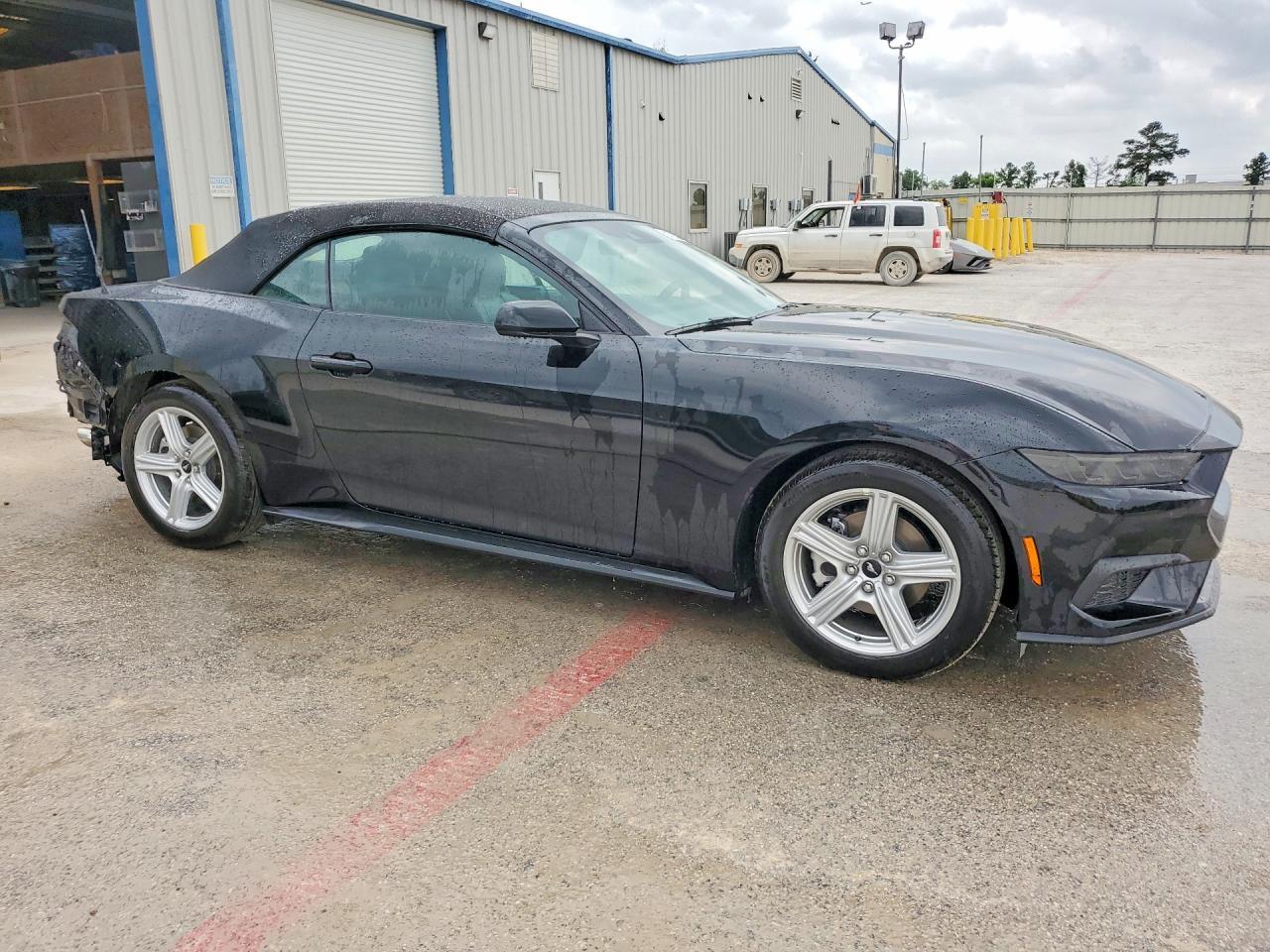2026 Ford Mustang - Фото 4