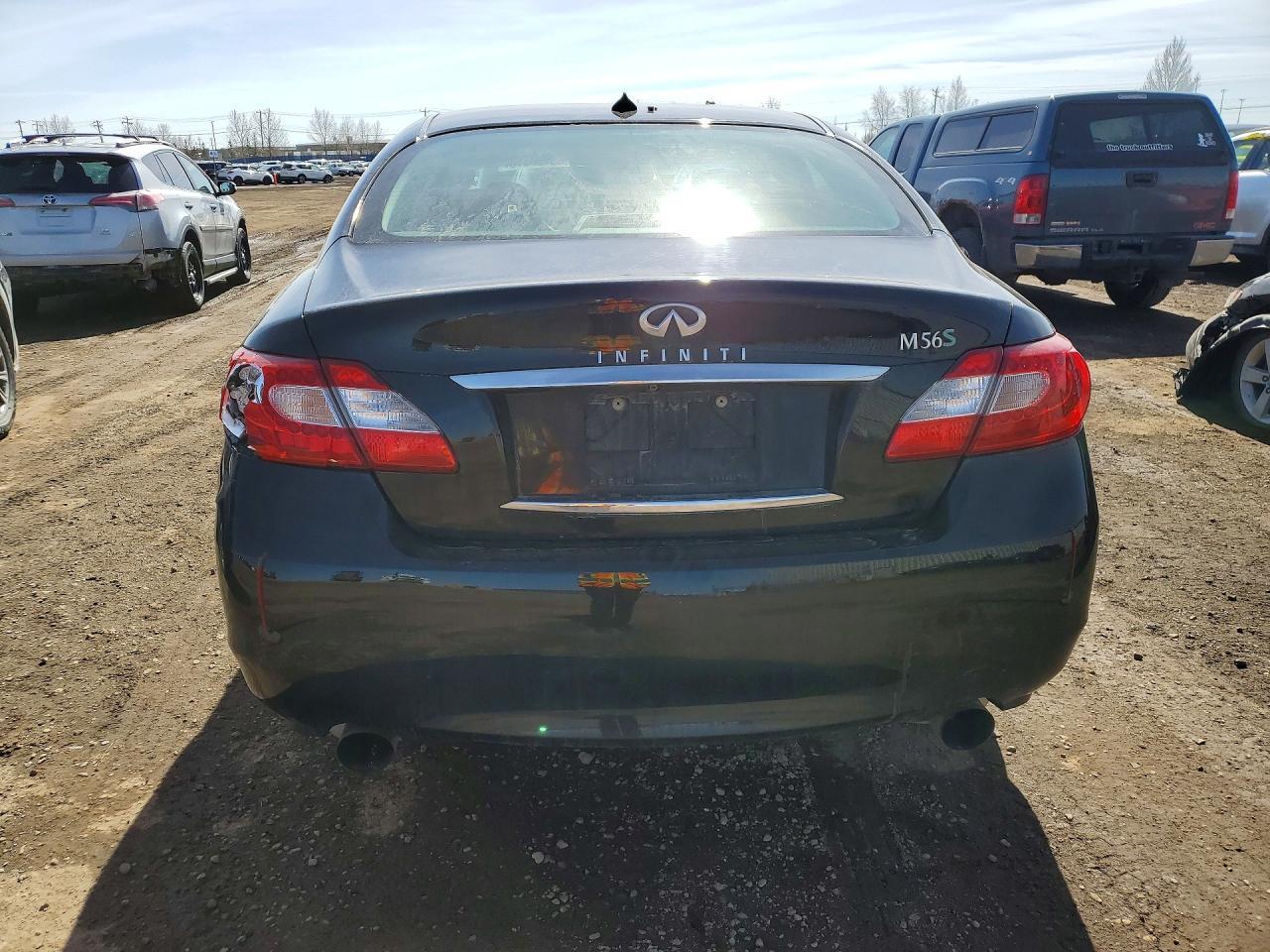 2012 Infiniti M56 X - Фото 6