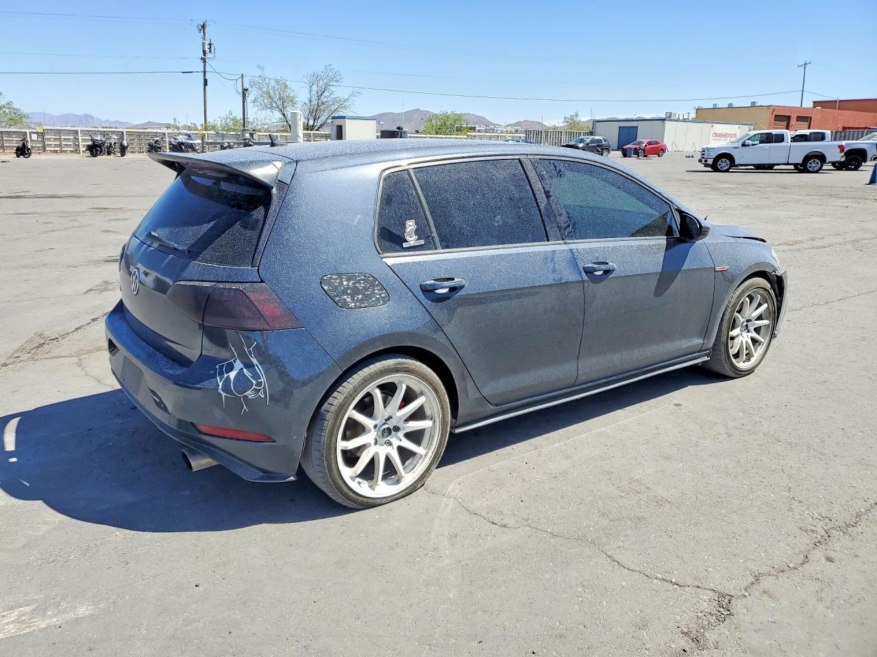 2018 Volkswagen Gti S - Image 3