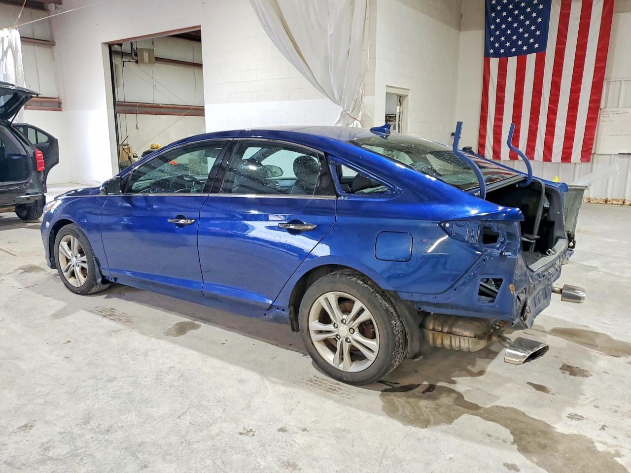 2019 Hyundai Sonata Sport - Image 2