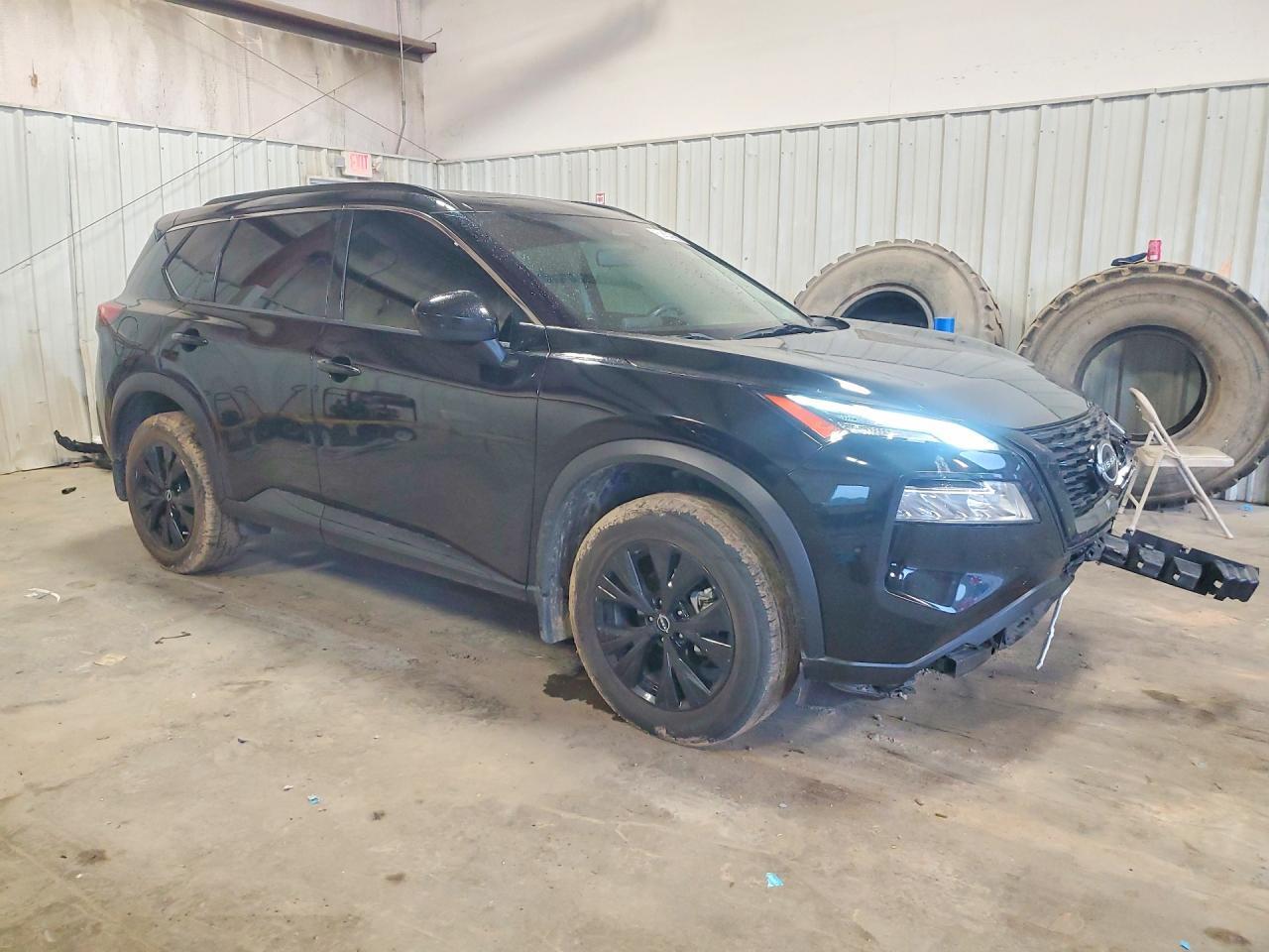 2023 Nissan Rogue Sv - Image 4
