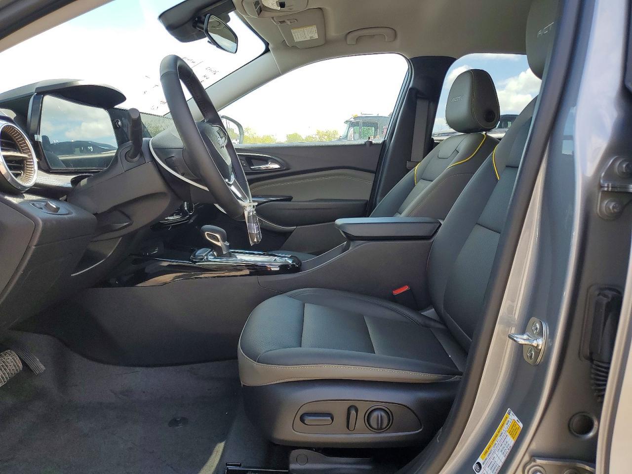 2026 Chevrolet Trax Activ - Image 7