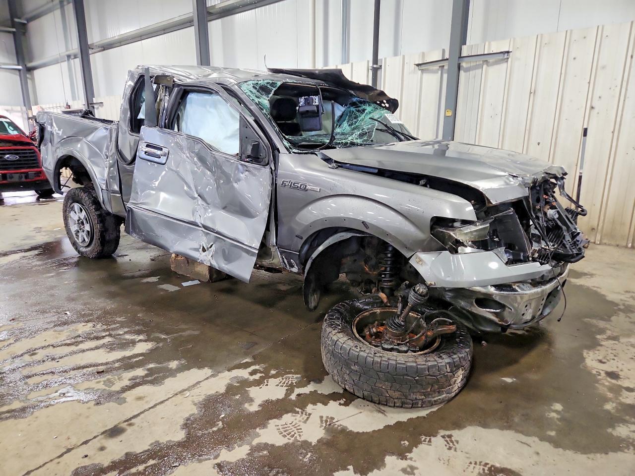 2011 Ford F150 Super Cab - Image 4