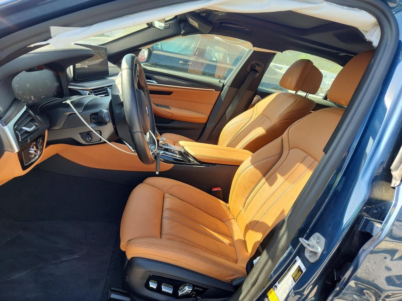 2023 BMW M550Xi - Фото 7