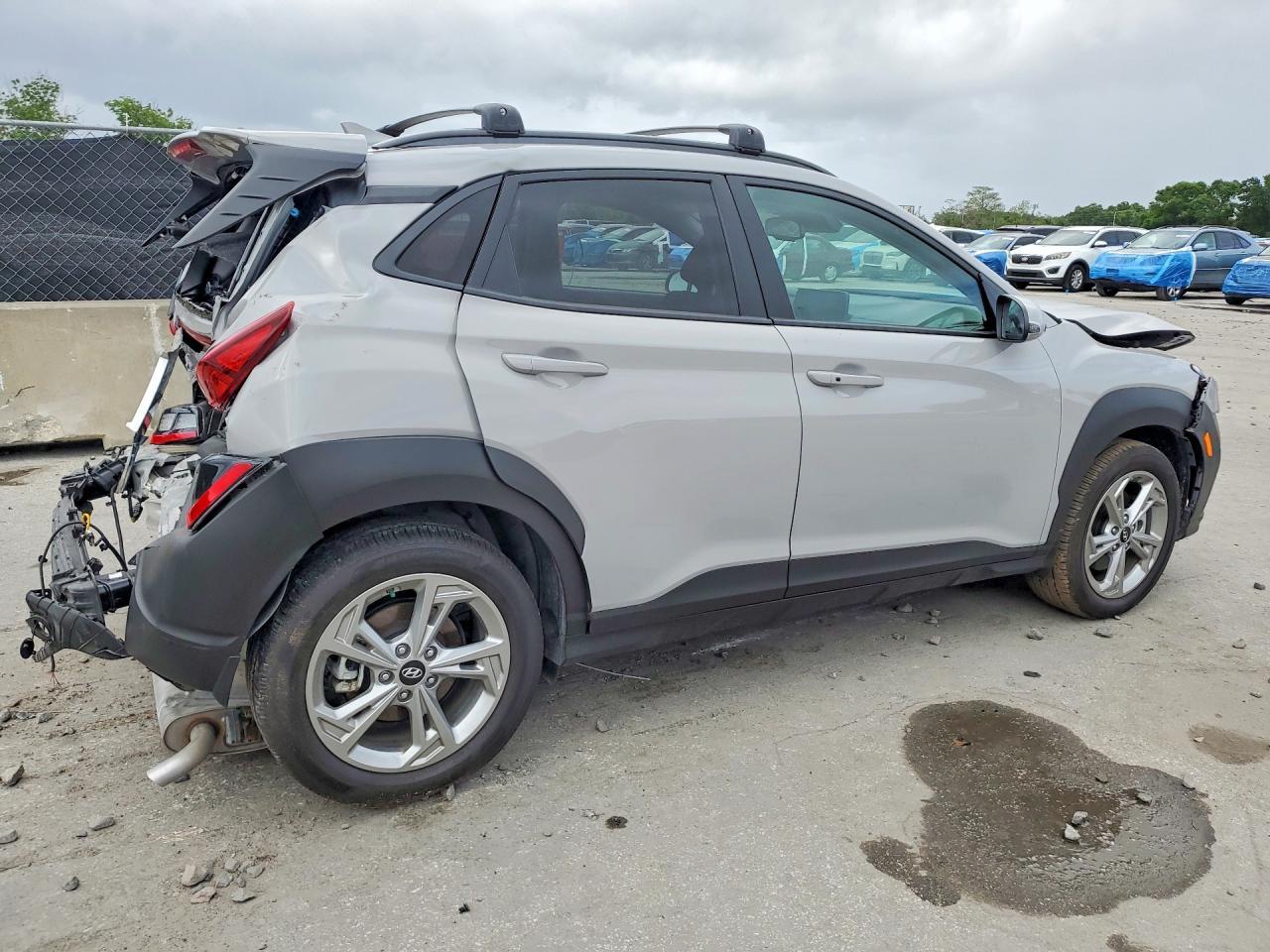 2023 Hyundai Kona Sel - Image 3