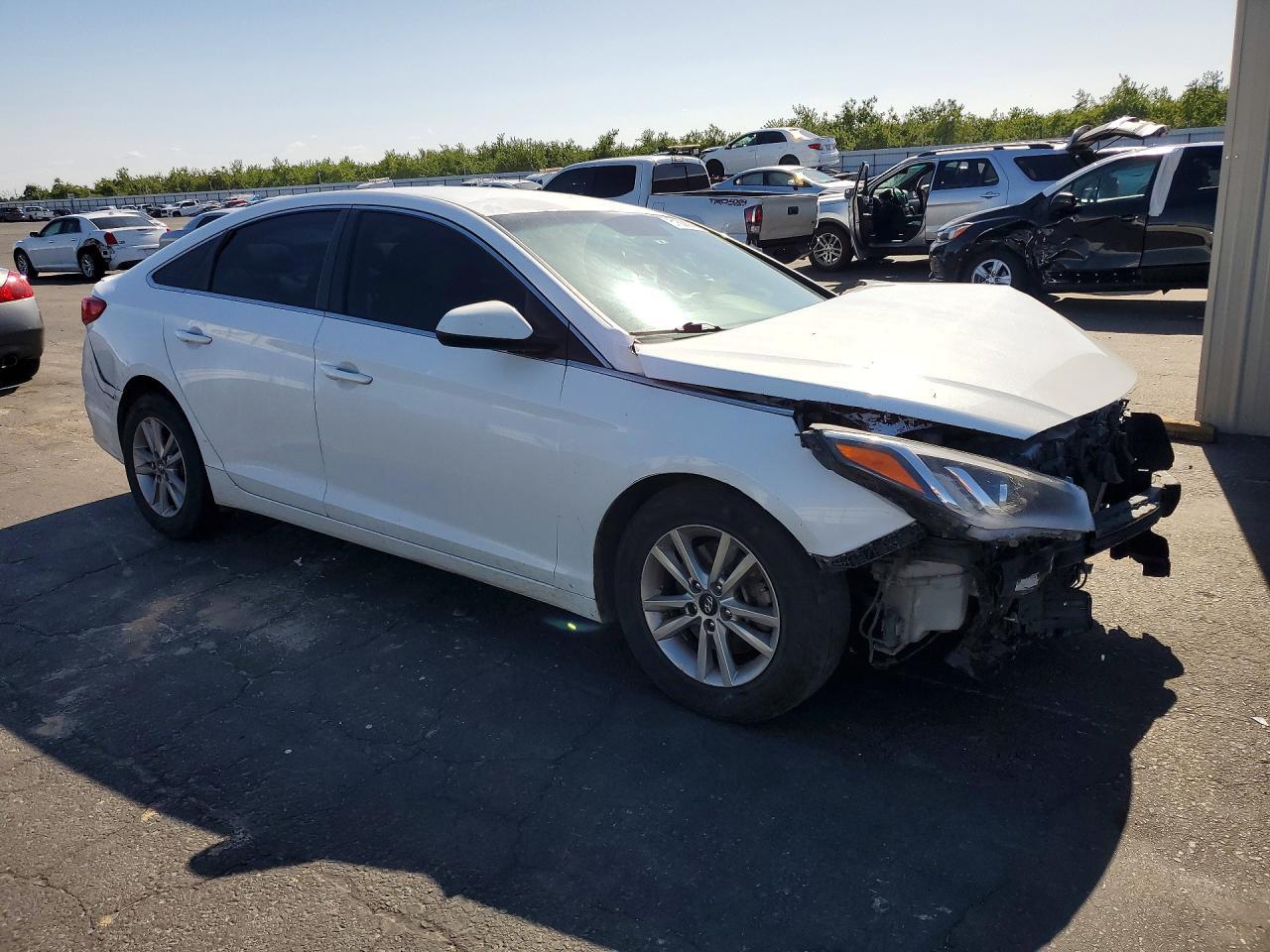 2016 Hyundai Sonata Se - Фото 4