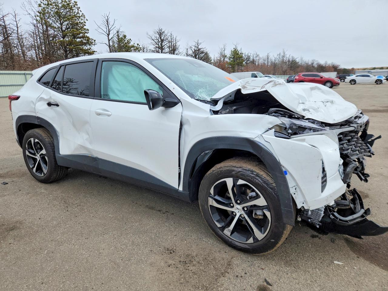 2025 Chevrolet Trax 1Rs - Image 4