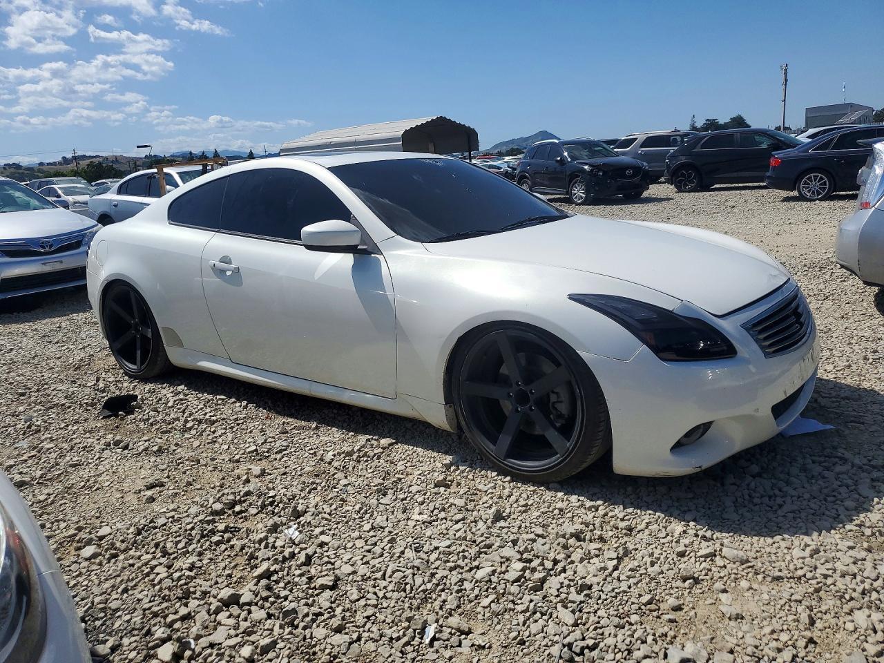 2011 Infiniti G37 Coupe Base - Фото 4
