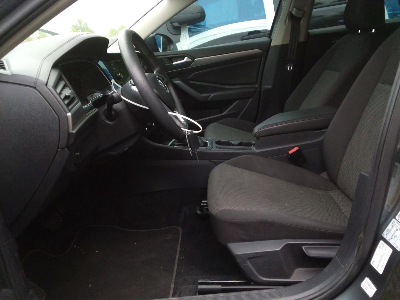 2019 Volkswagen Jetta S - Image 7