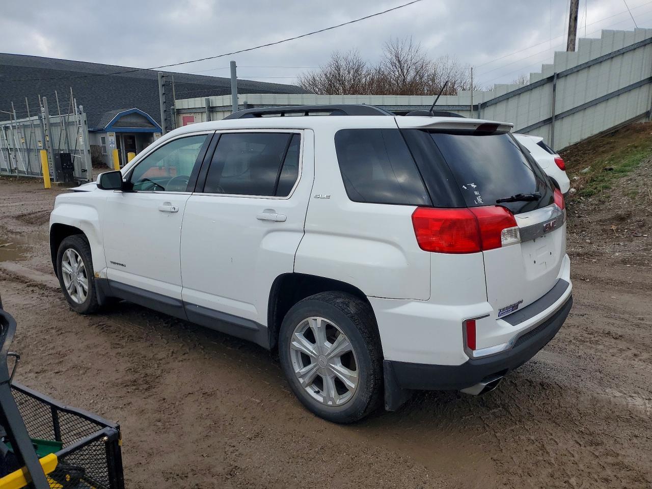 2017 GMC Terrain Sle - Фото 2