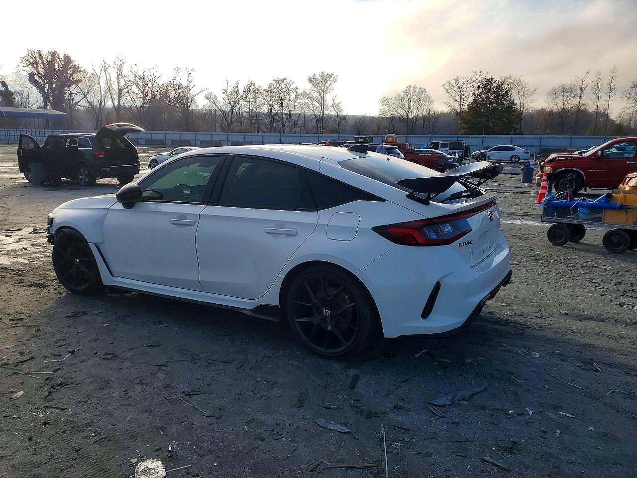 2025 Honda Civic Type-R - Фото 2