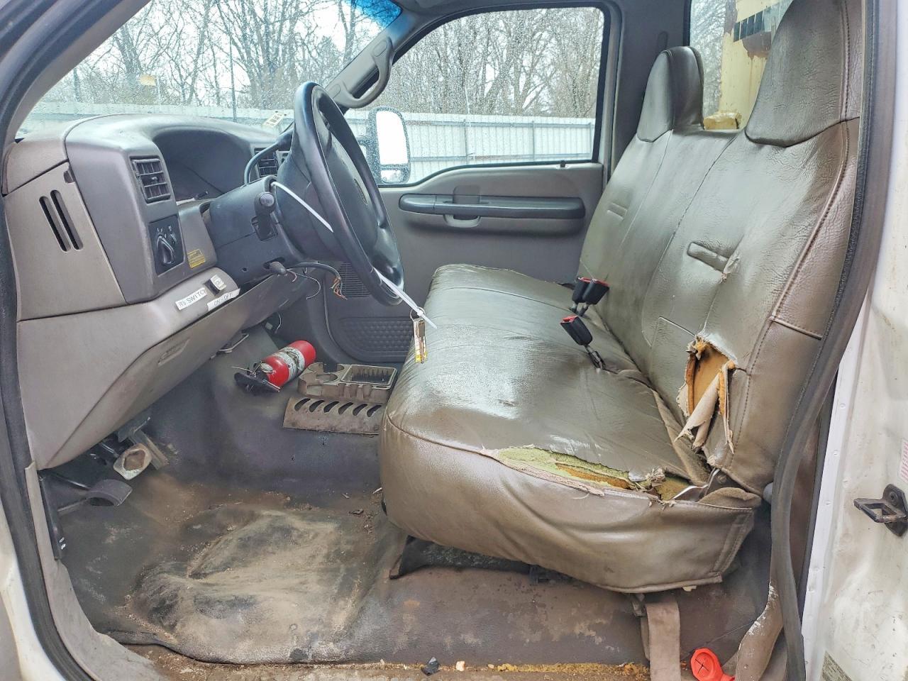 2000 Ford F450 Super Duty Utility / Service Truck - Image 7