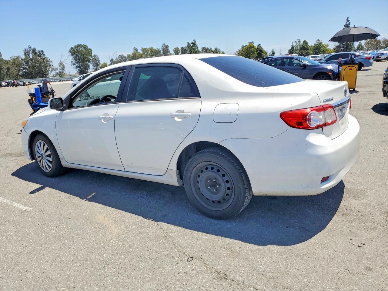 2012 Toyota Corolla Le - Фото 2