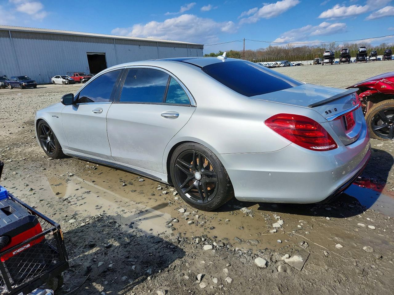 2015 Mercedes-Benz S 550 - Фото 2