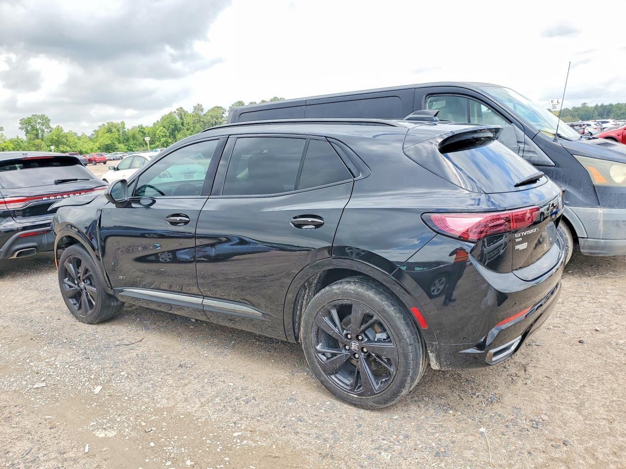 2025 Buick Envision Sport Touring - Image 2